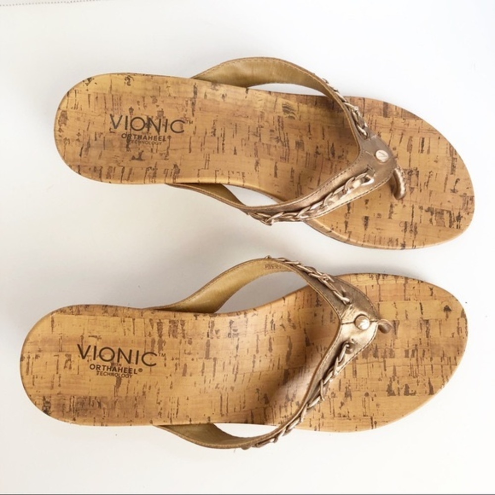 VIONIC Aruba Carolina Chain gold sandals Cork Sz 5